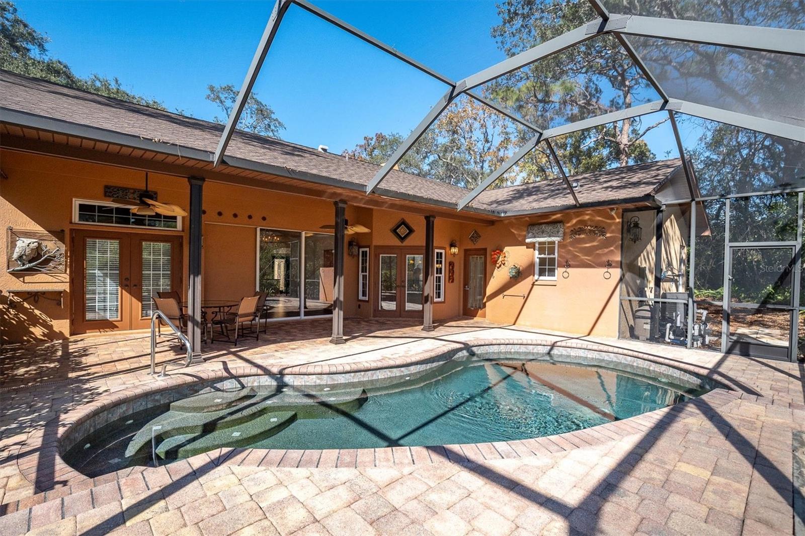 GLENBROOK WEST - Residential