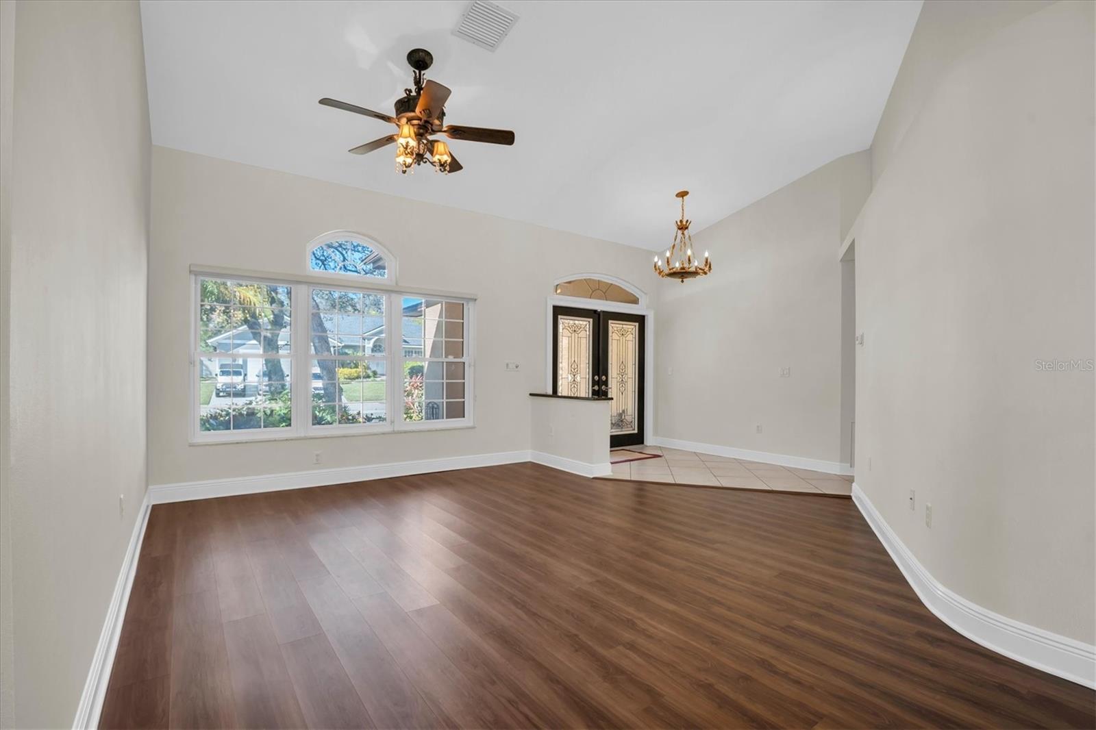 GLENBROOK WEST - Residential