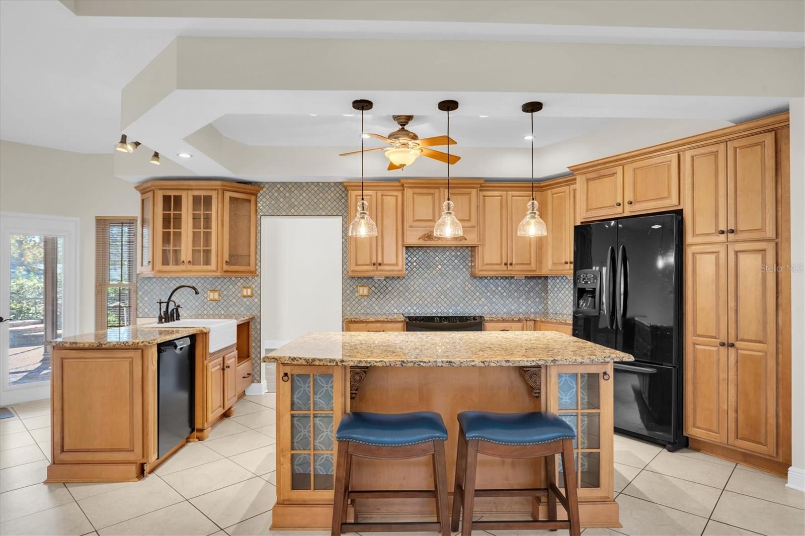 GLENBROOK WEST - Residential