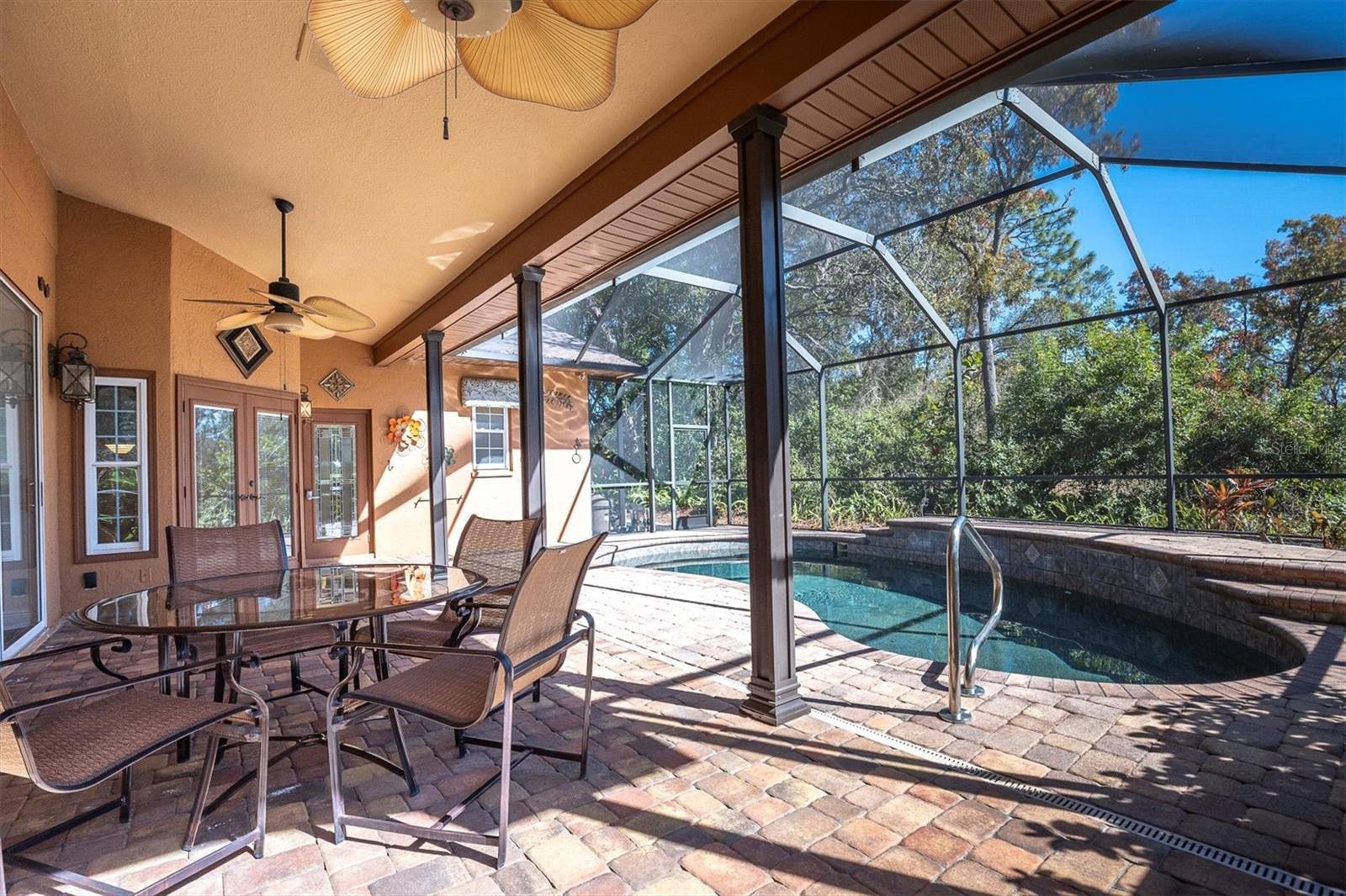 GLENBROOK WEST - Residential