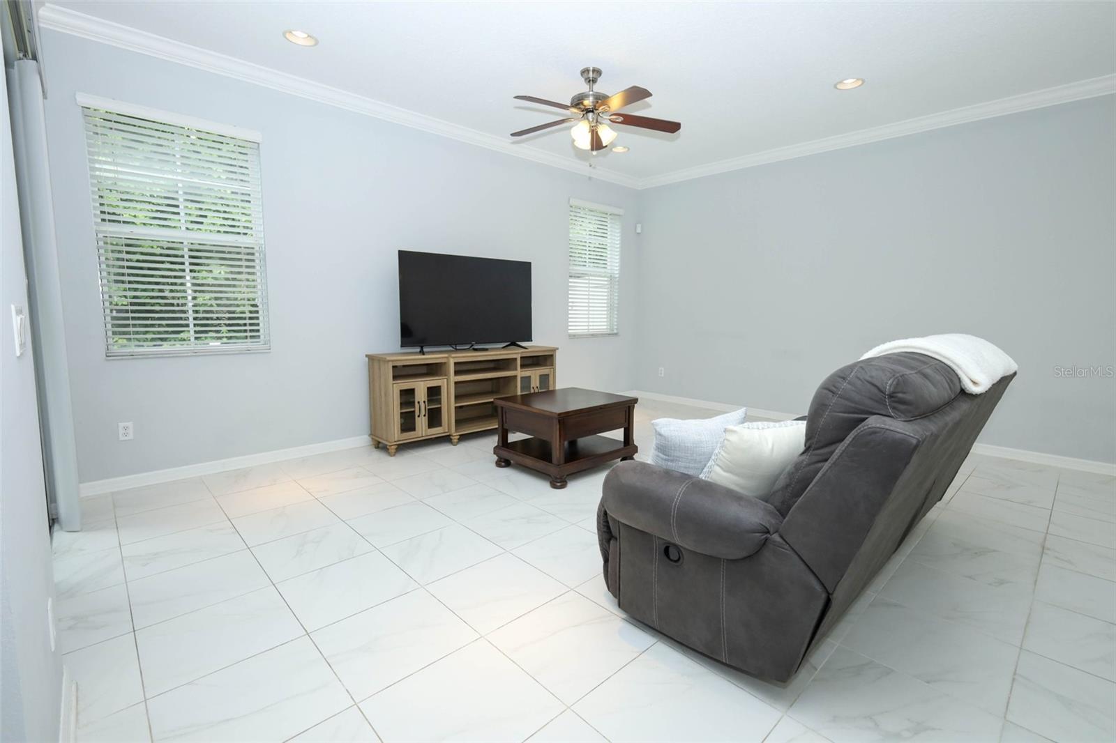TERRACINA AT LAKE FOREST SECOND AMD - Residential