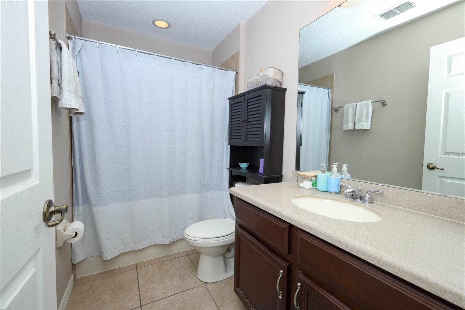 TERRACINA AT LAKE FOREST SECOND AMD - Residential