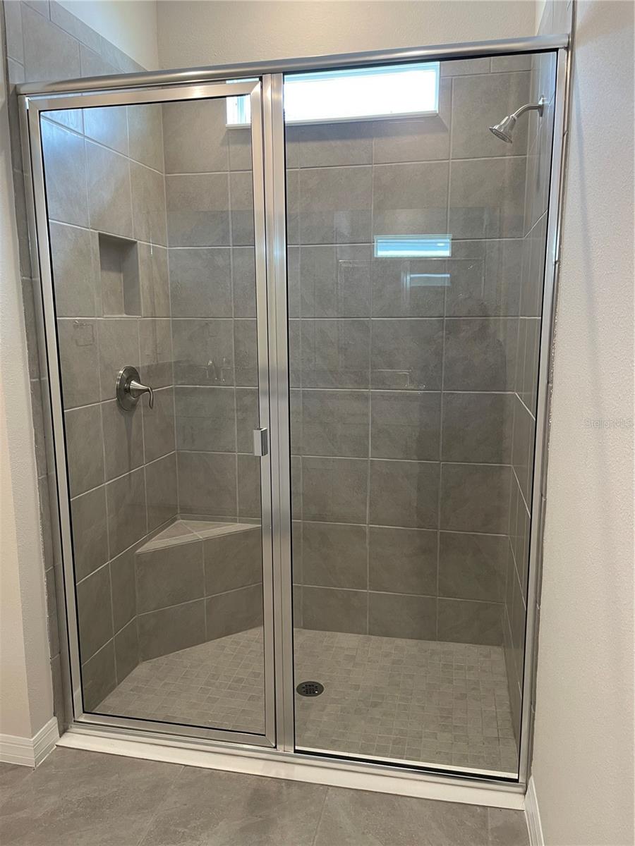 STAR FARMS - Residential Lease