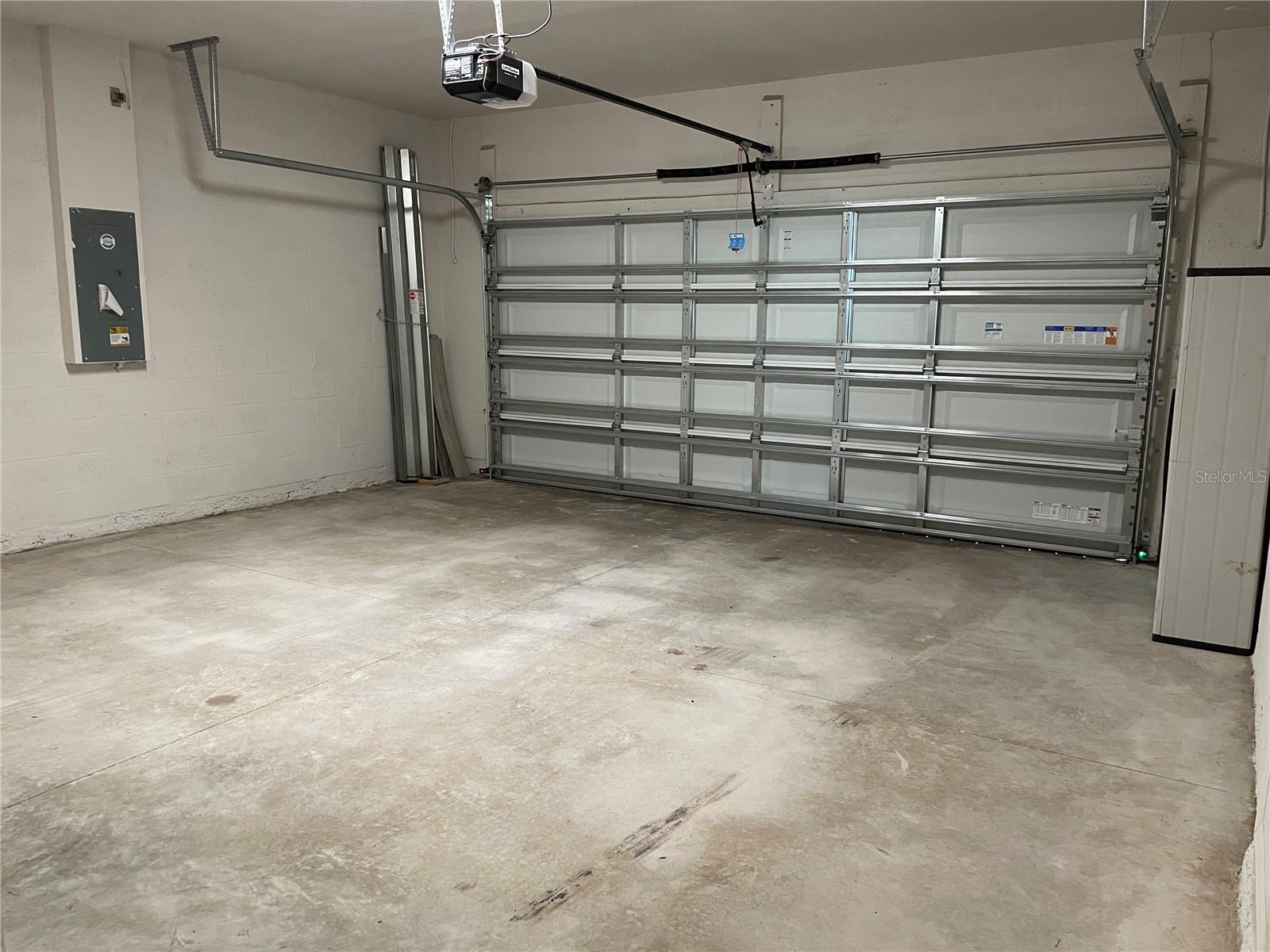 STAR FARMS - Residential Lease