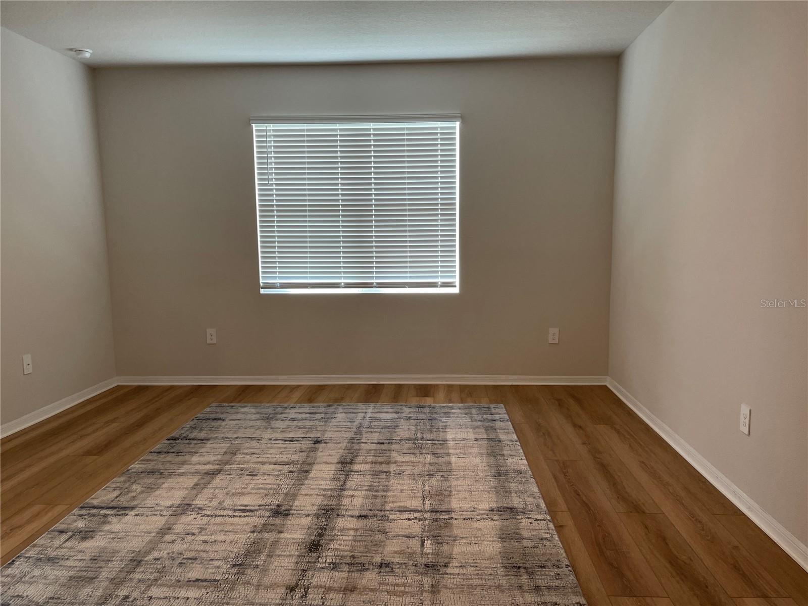 STAR FARMS - Residential Lease