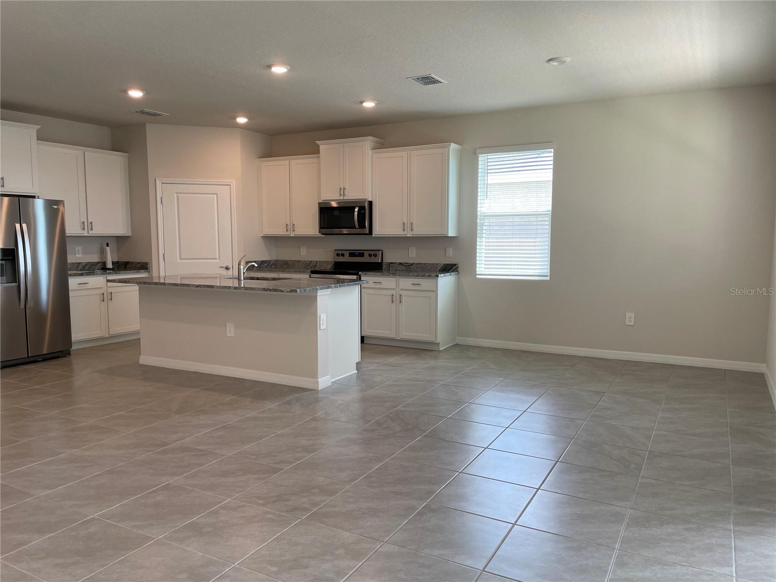 STAR FARMS - Residential Lease