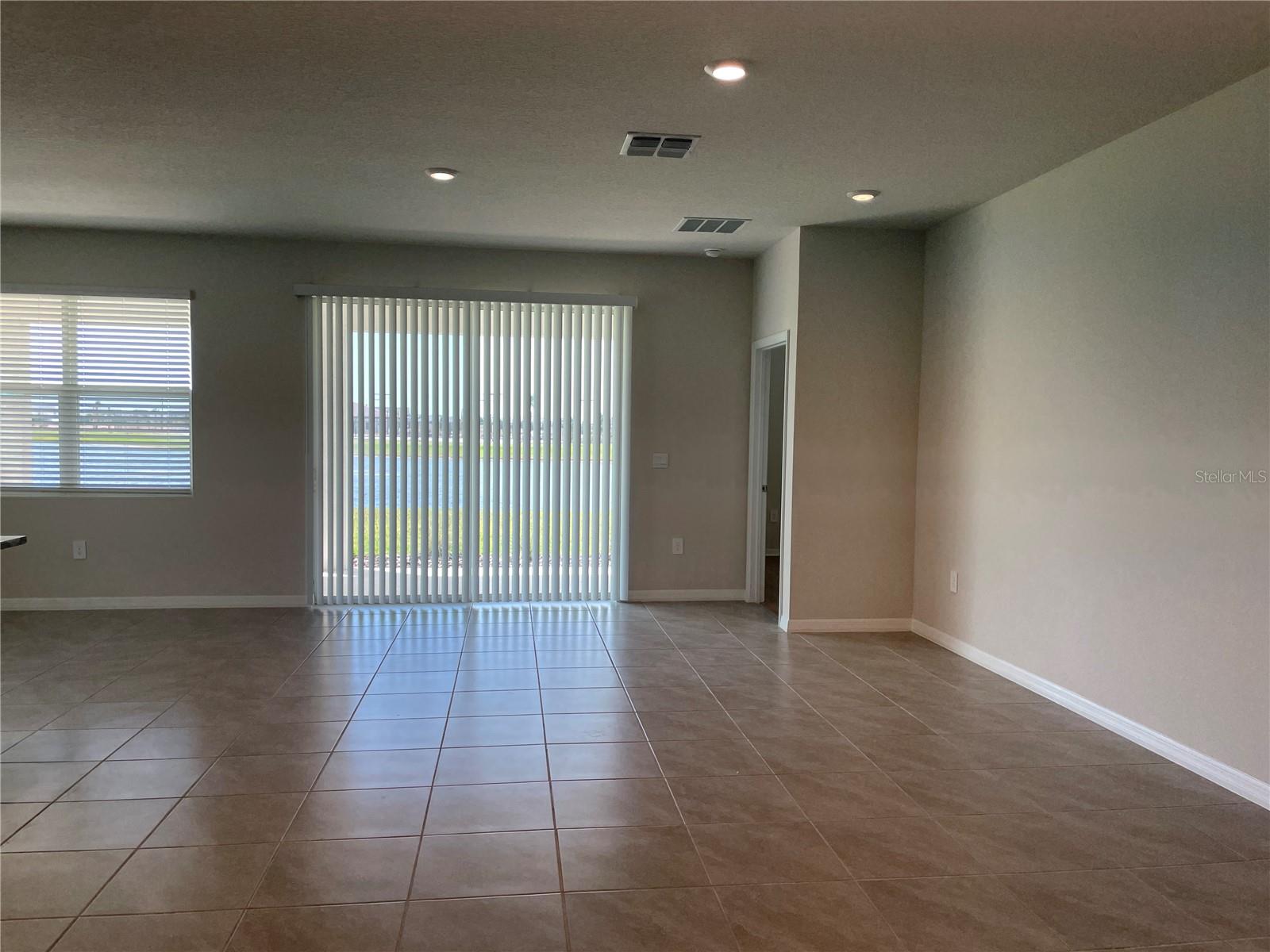 STAR FARMS - Residential Lease