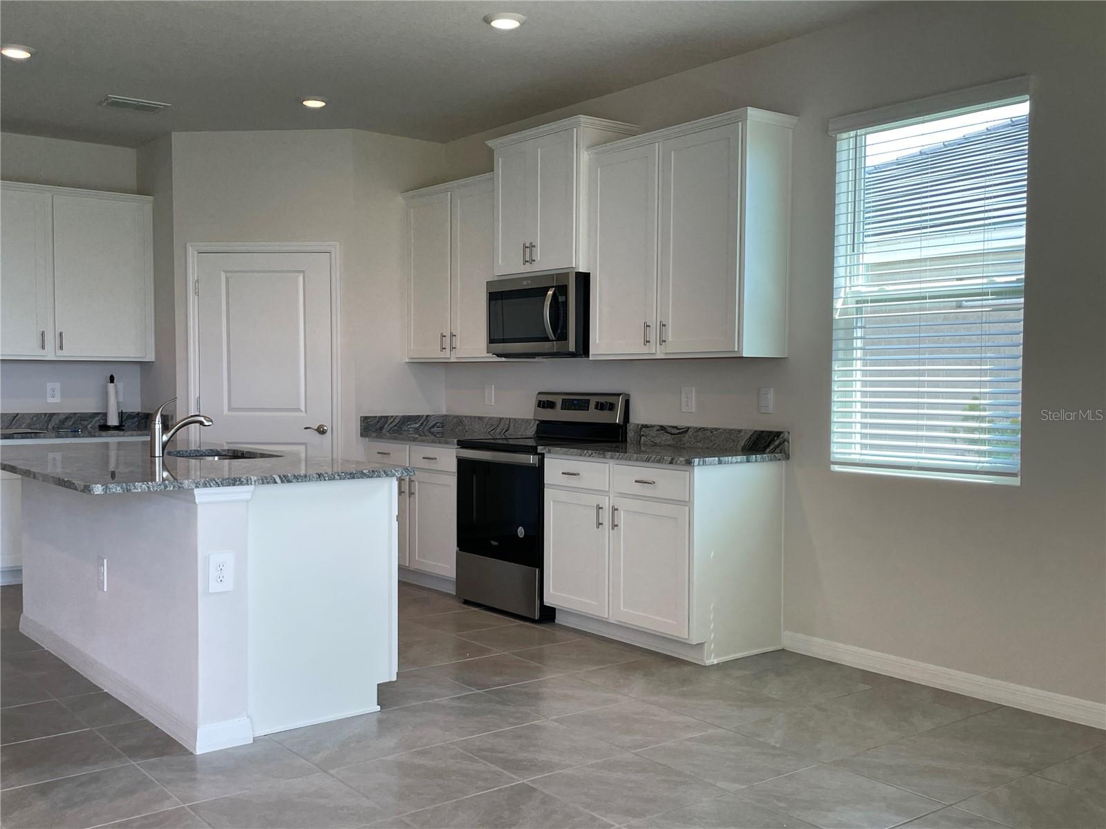 STAR FARMS - Residential Lease