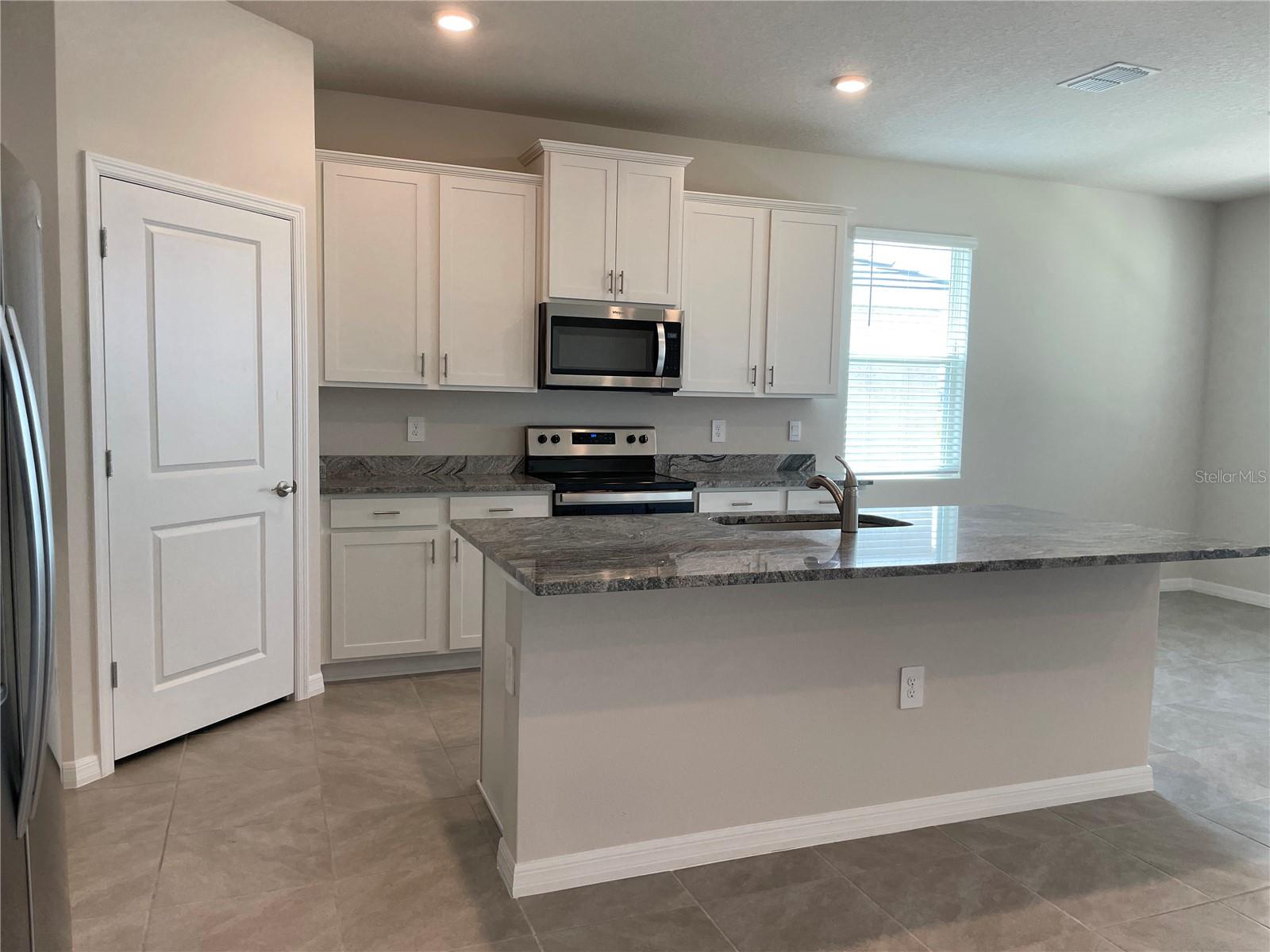 STAR FARMS - Residential Lease