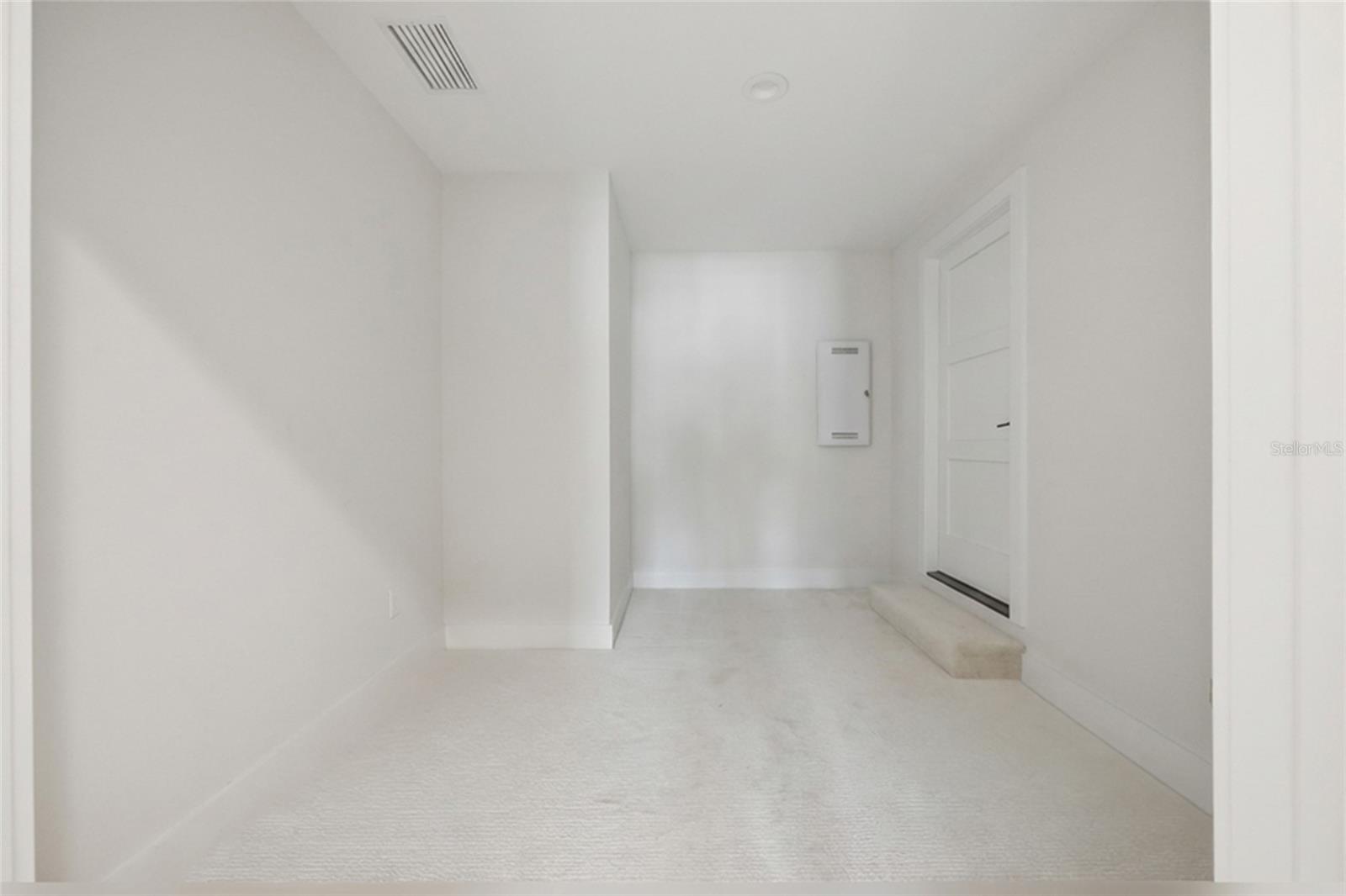 OAKLAND HILLS - Residential