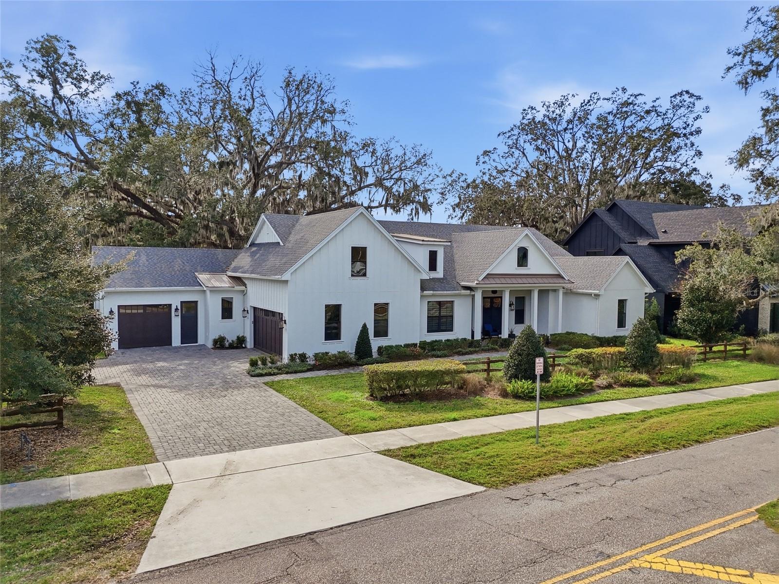 OAKLAND HILLS - Residential