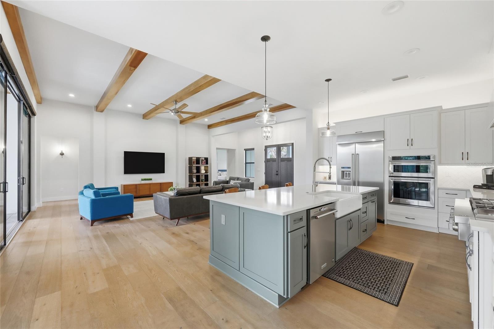 OAKLAND HILLS - Residential