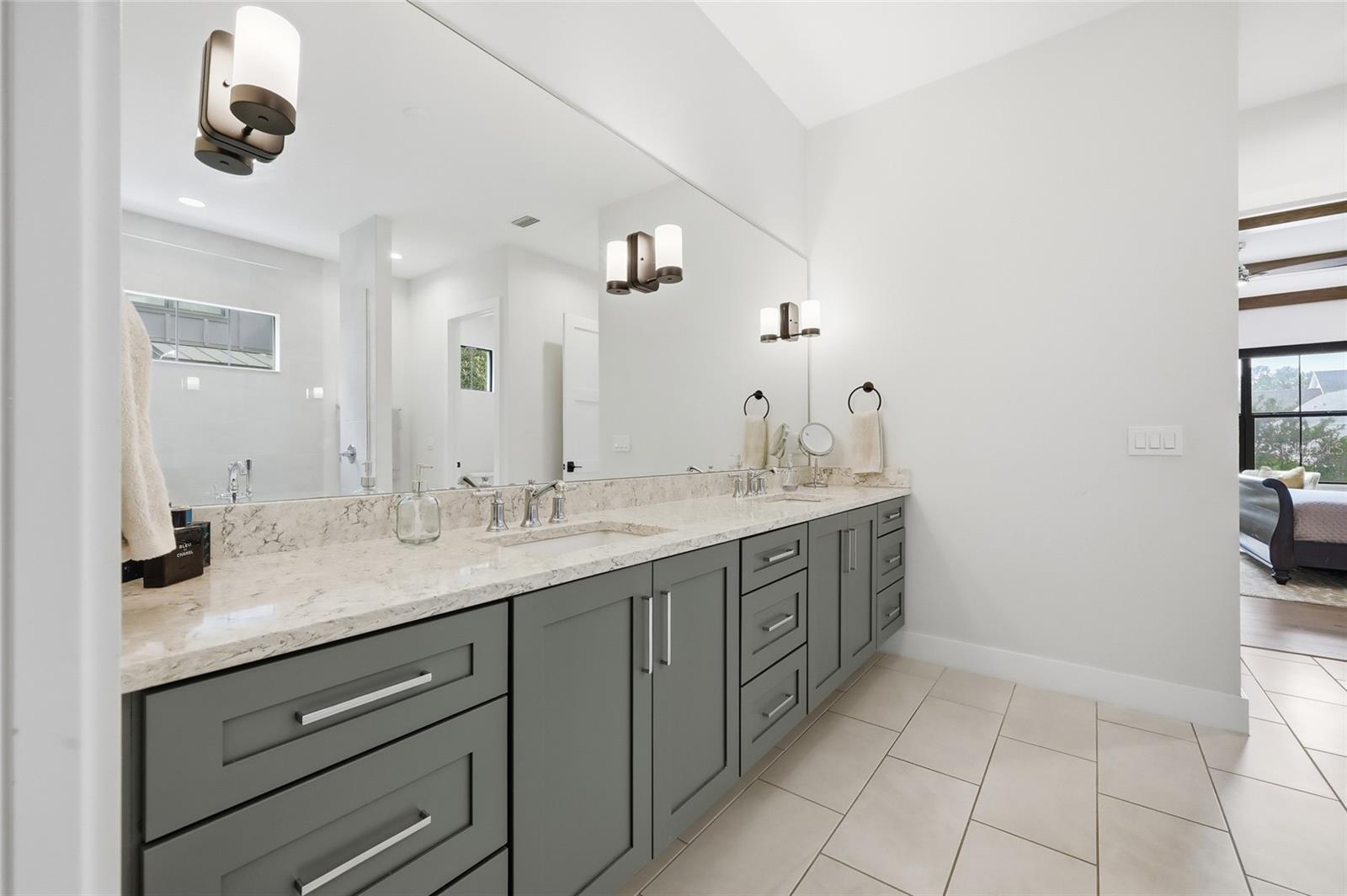 OAKLAND HILLS - Residential