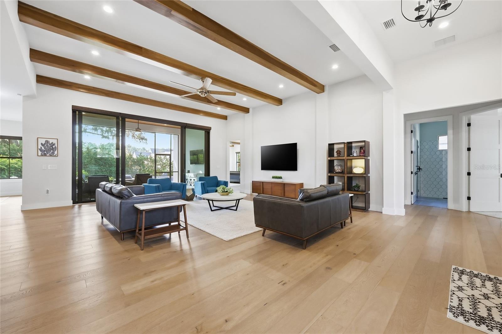 OAKLAND HILLS - Residential