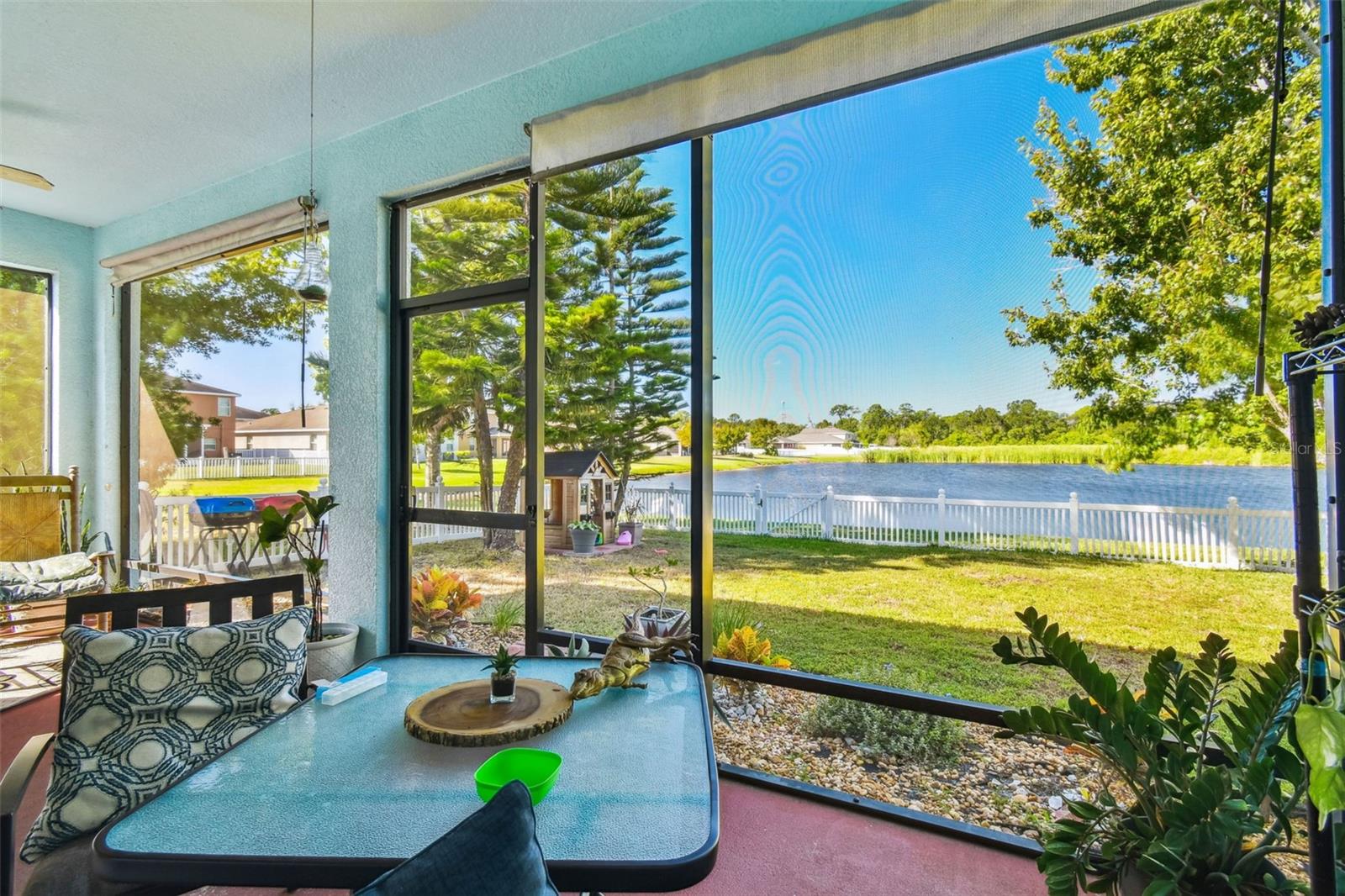 ADDISON MANOR - Residential