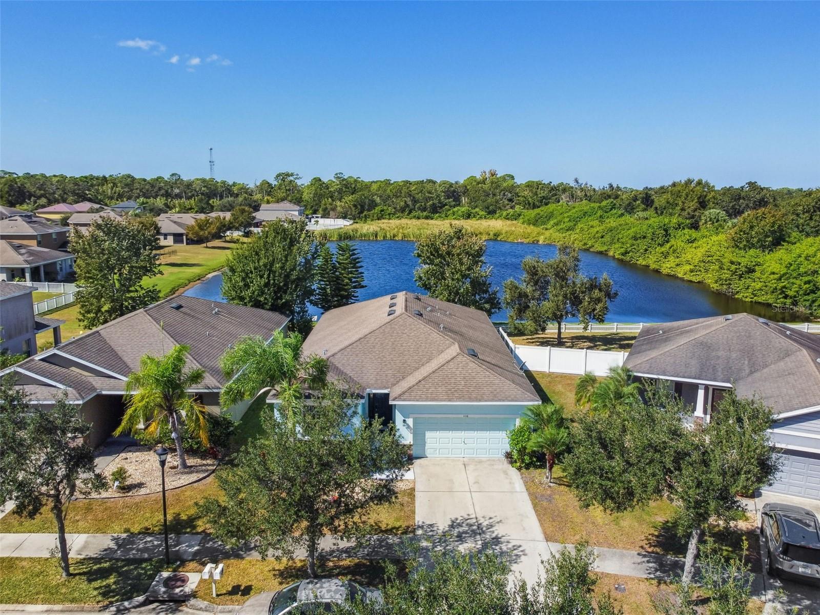 1110 LAUREN MANOR LOOP