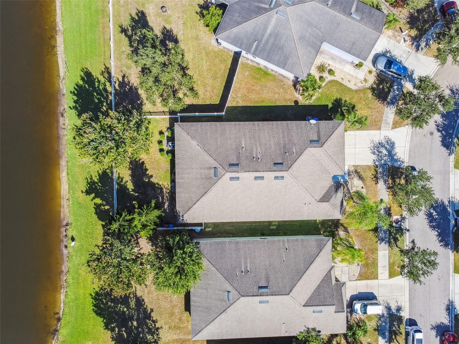 ADDISON MANOR - Residential