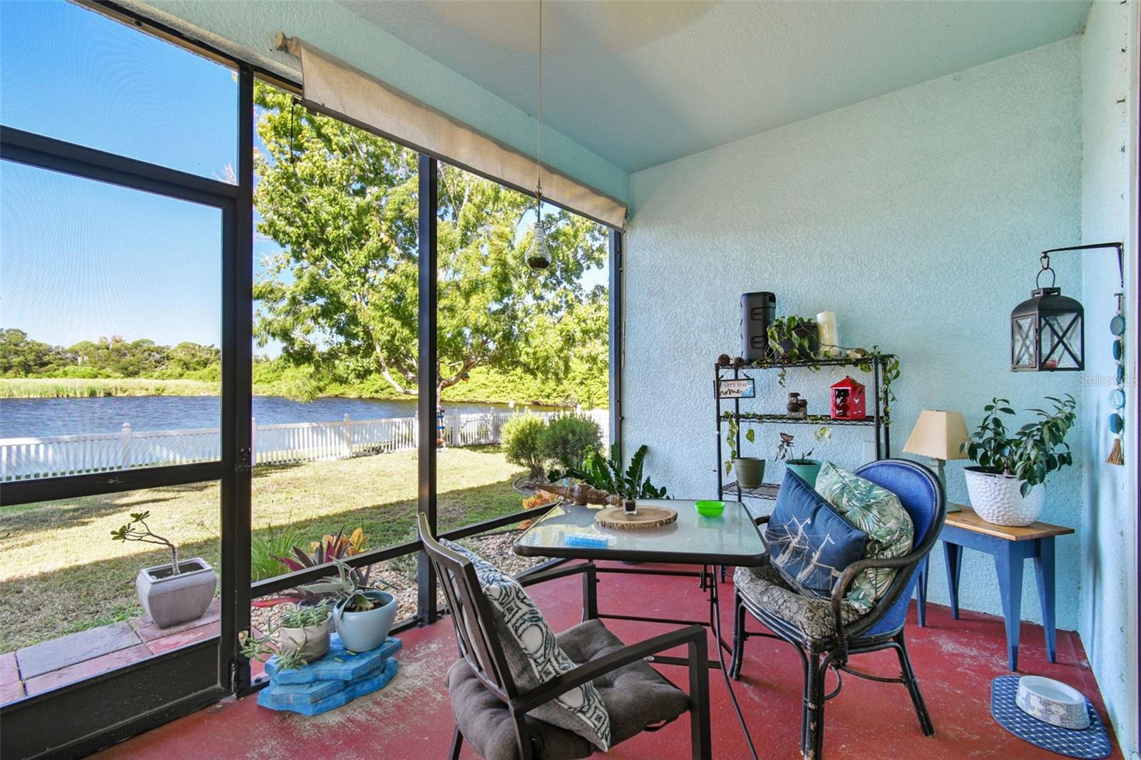 ADDISON MANOR - Residential