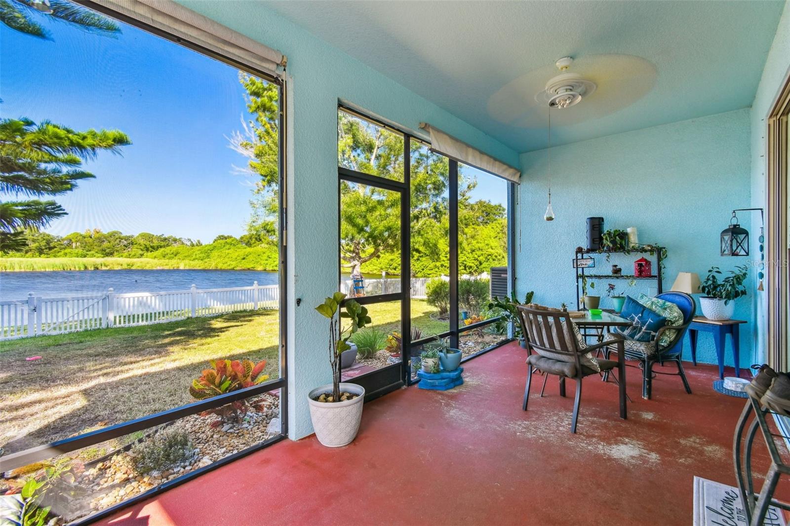 ADDISON MANOR - Residential