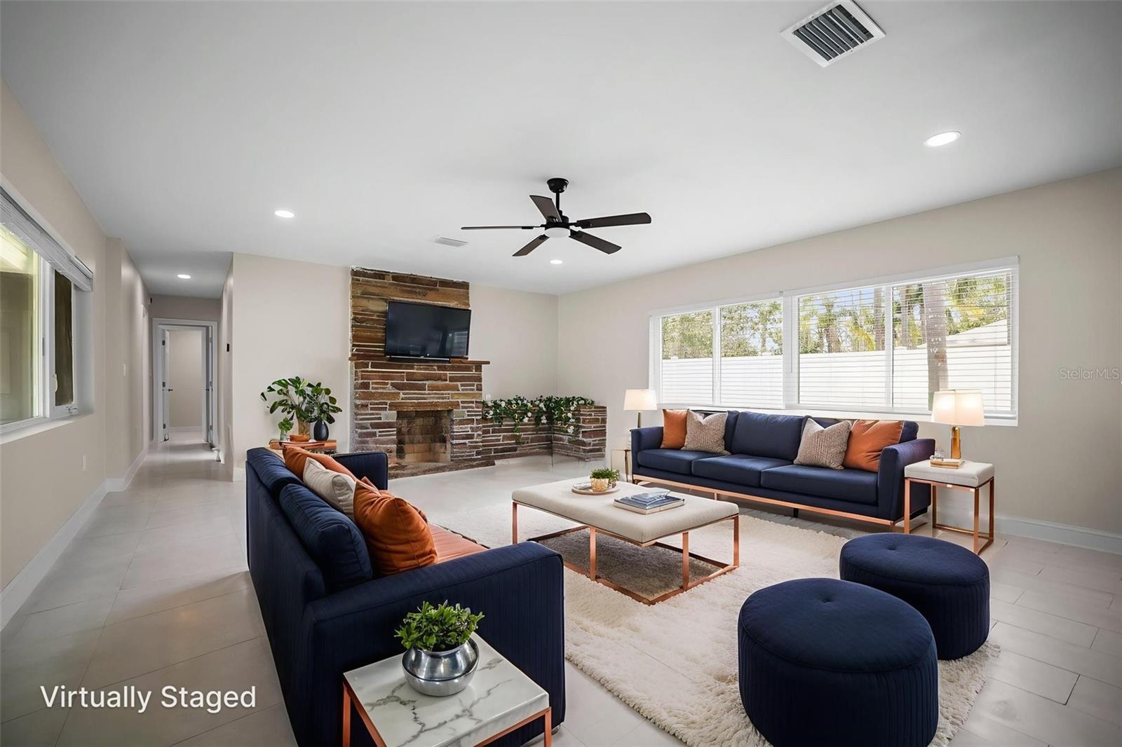 1794 SANTA BARBARA DR