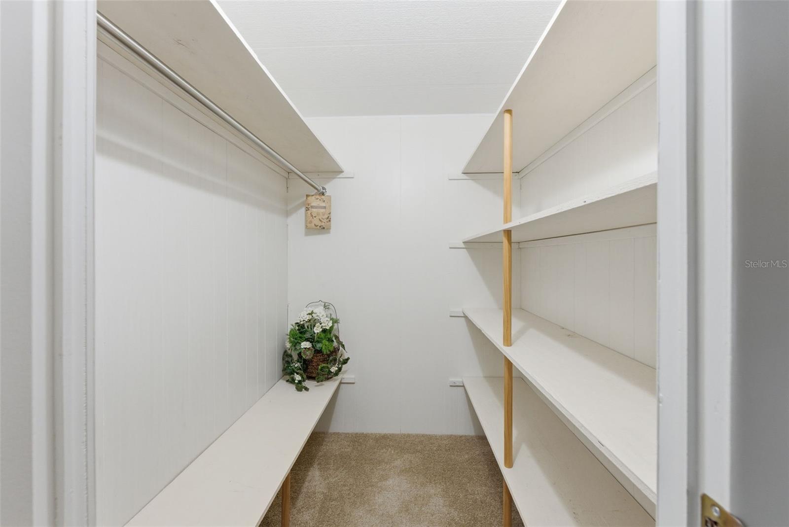 PONDEROSA PARK - Residential