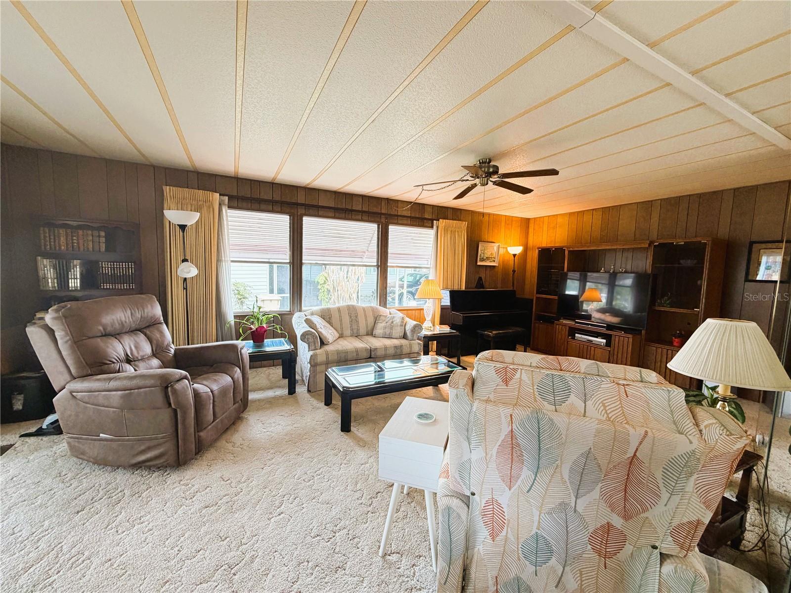 HAWTHORNE AT LEESBURG A COOP - Residential