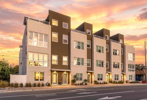 Photo of 343 8th Street N, St Petersburg, FL 33701 (MLS # O6419210)