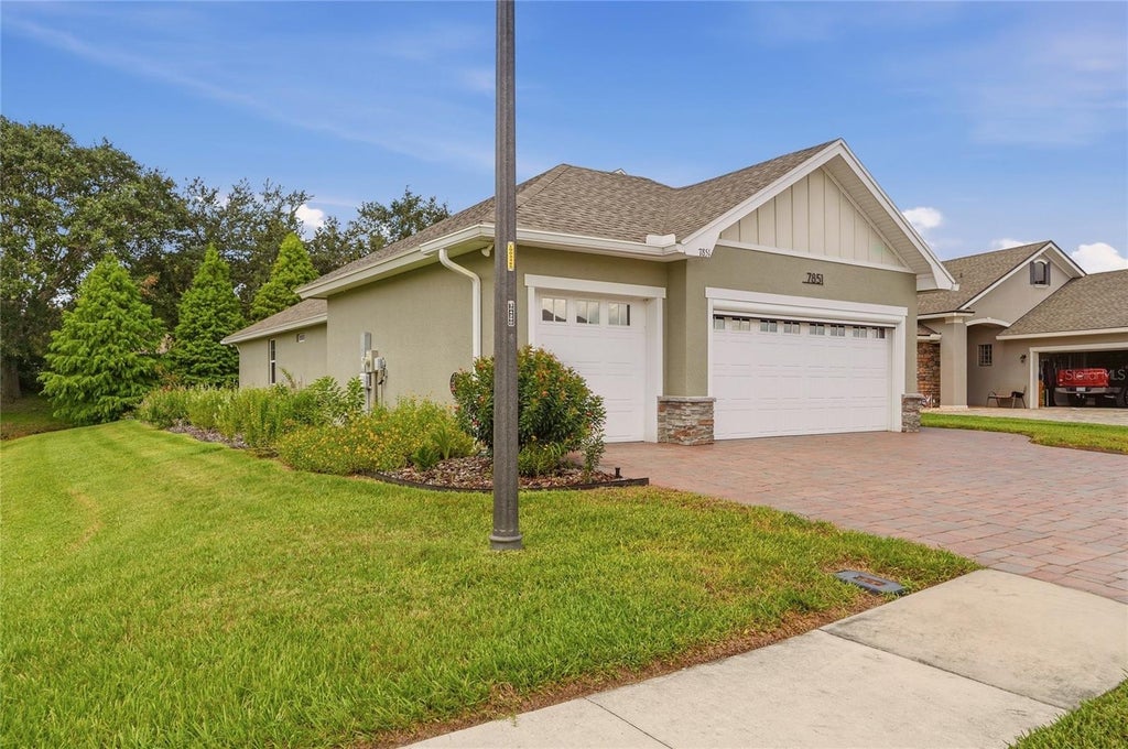 Photo of 7851 Lake James Boulevard, Lakeland, FL 33810 (MLS # L4964957)