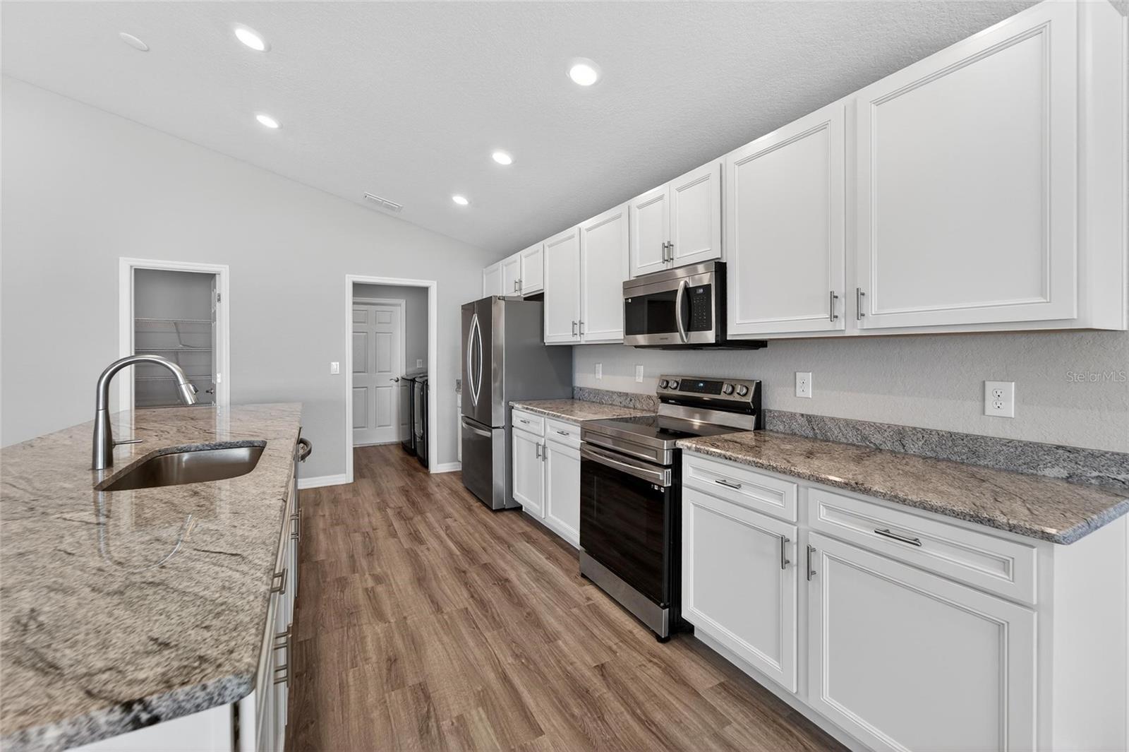 RIDGEWOOD SOUTH - Residential