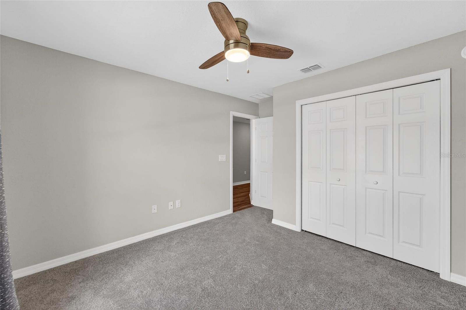 RIDGEWOOD SOUTH - Residential