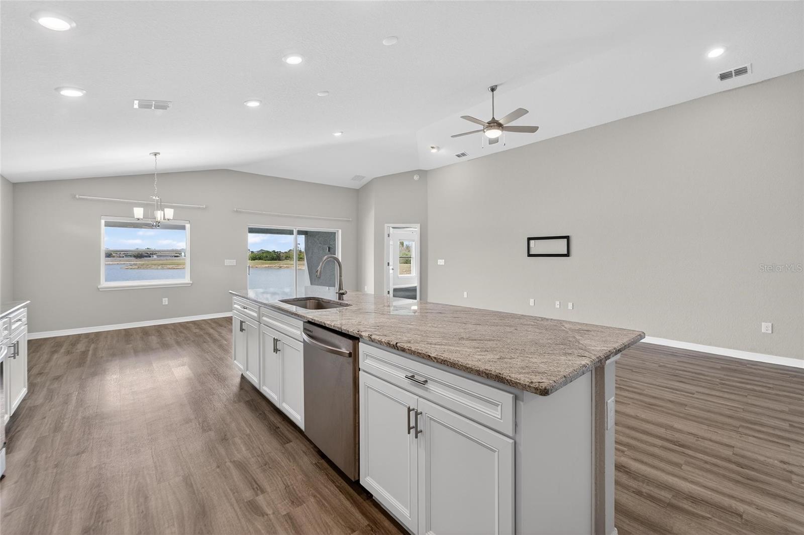 RIDGEWOOD SOUTH - Residential