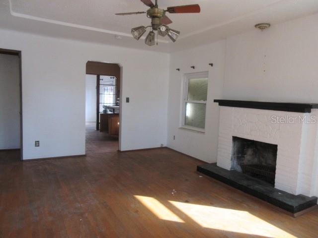 1763 SHORE ACRES BOULEVARD NE