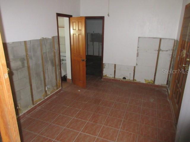 SHOREACRES CENTER - Residential