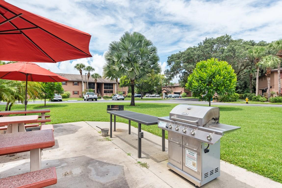 OAK FORREST - Residential Lease