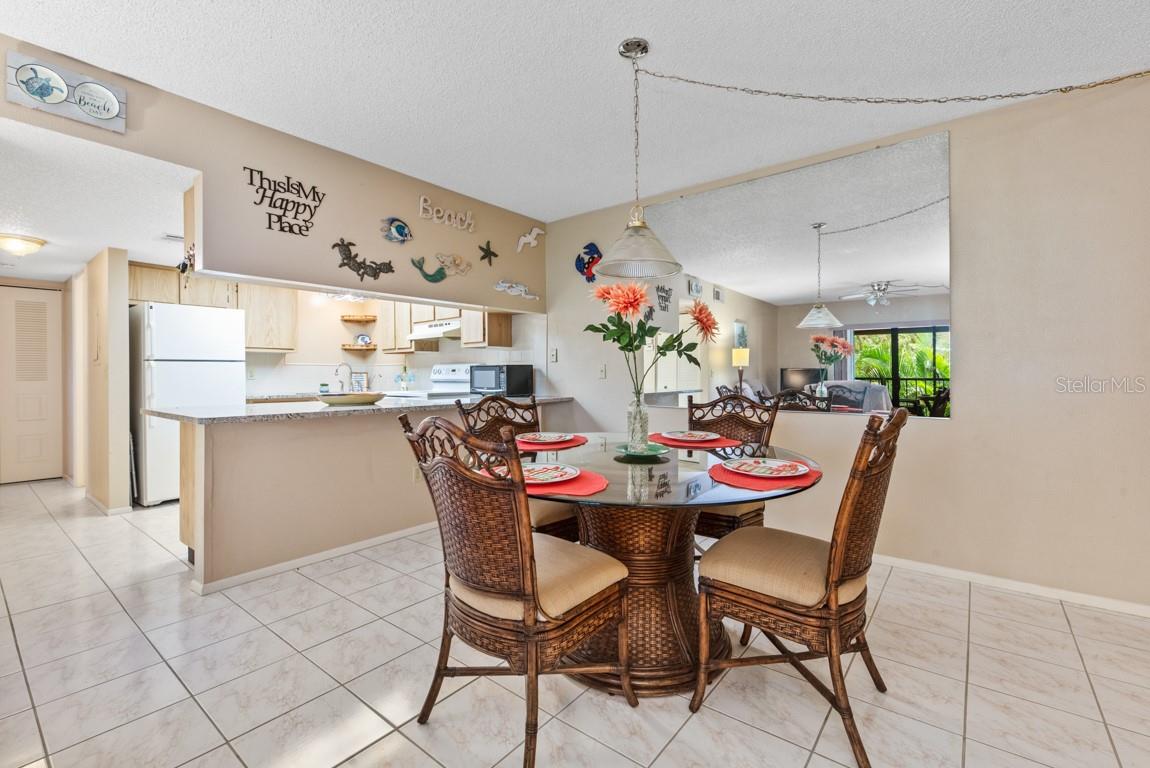 OAK FORREST - Residential Lease