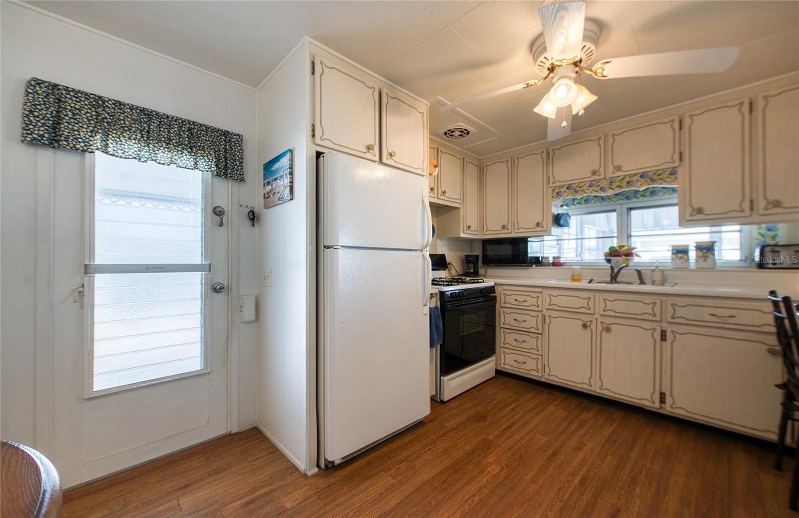 BAY ARISTOCRAT VILLAGE MOBILE HOME PARK UNREC - Residential