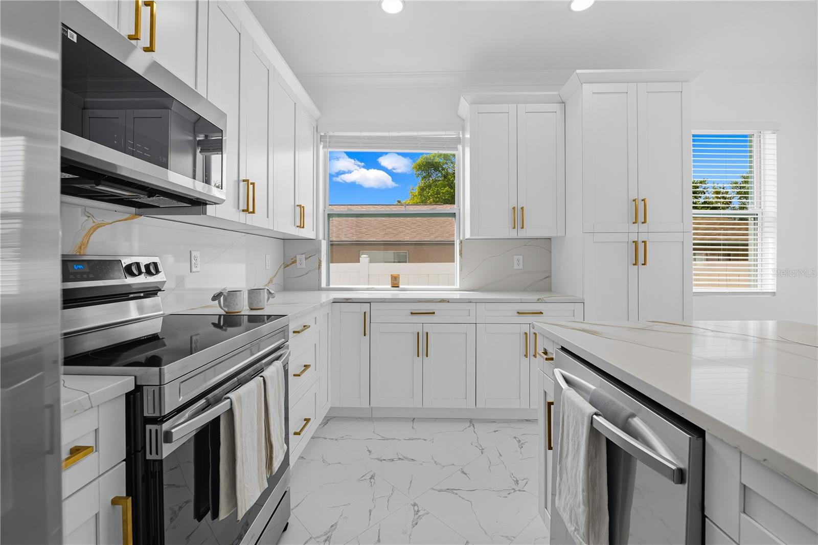 OAK TERRACE REV OF - Residential