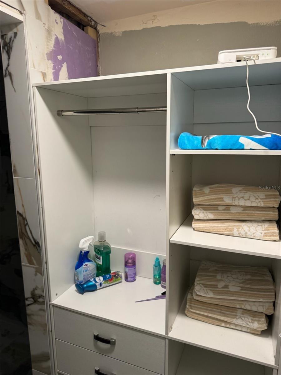 GULFWINDS SUB - Residential Income