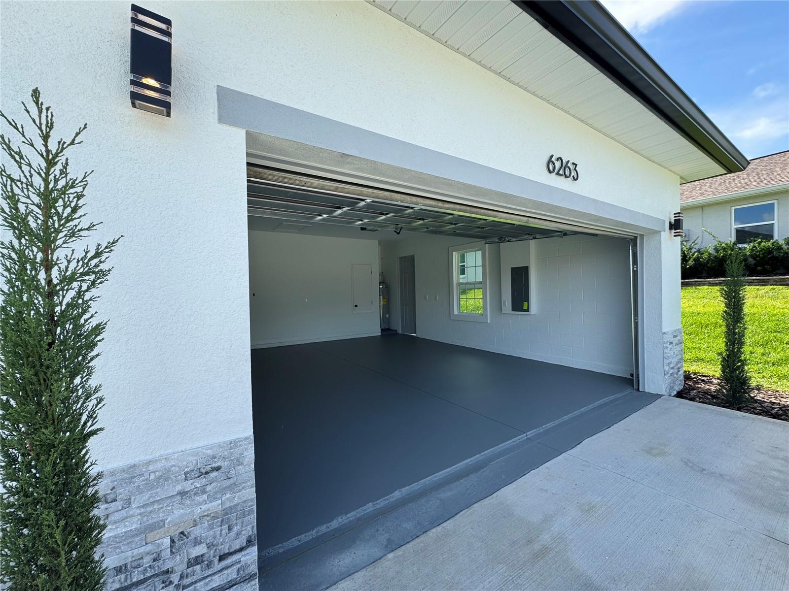 OAK RIDGE PHASE TWO - Residential