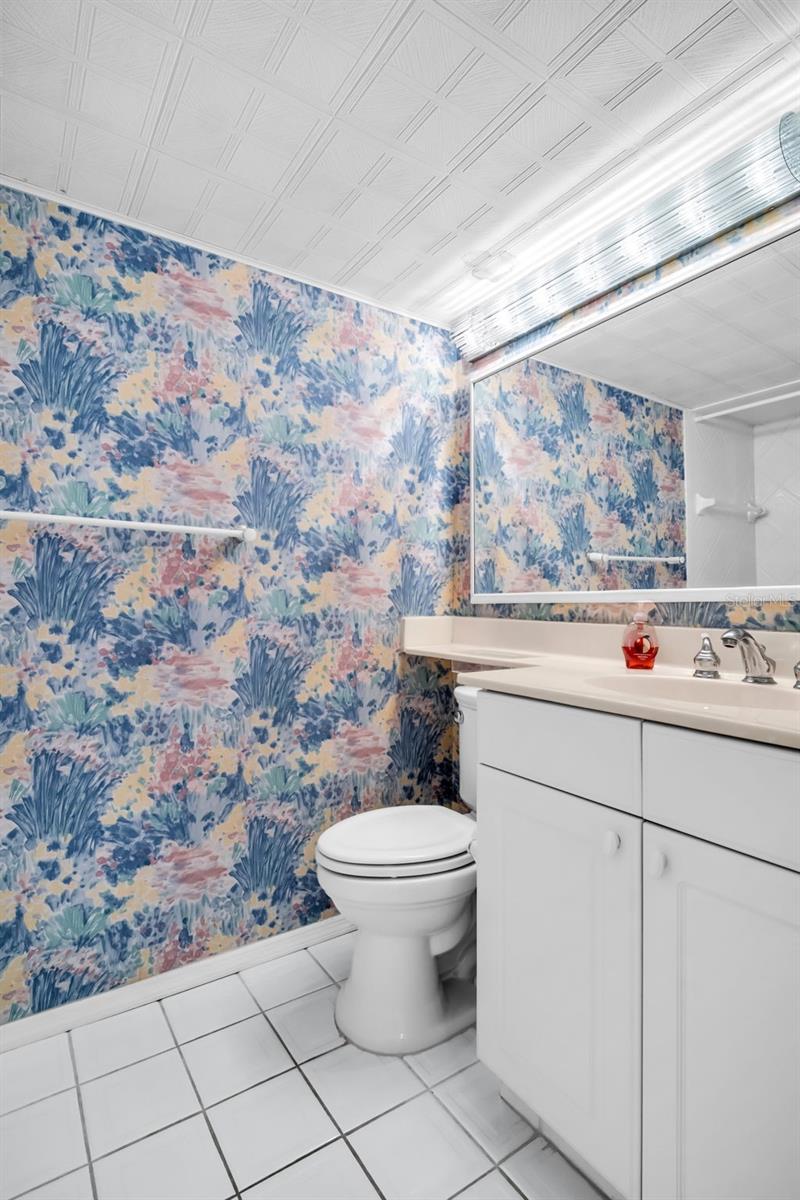 MEDITERRANEAN MANORS - Residential