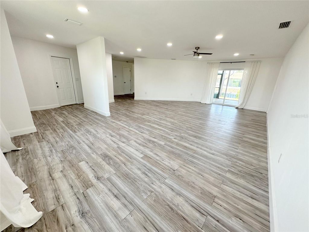 Photo of 1081 Humboldt Street, Englewood, FL 34224 (MLS # D6147381)