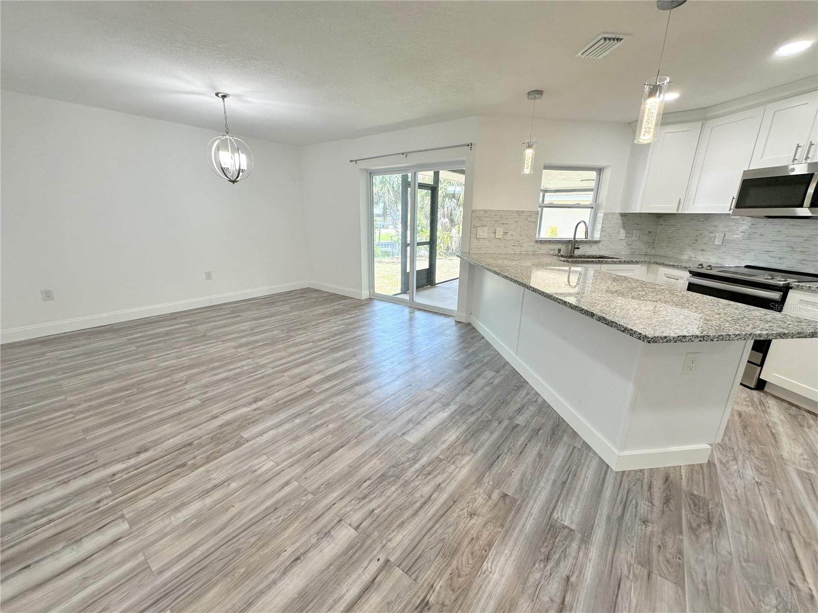 GULF AIRE - Residential Lease