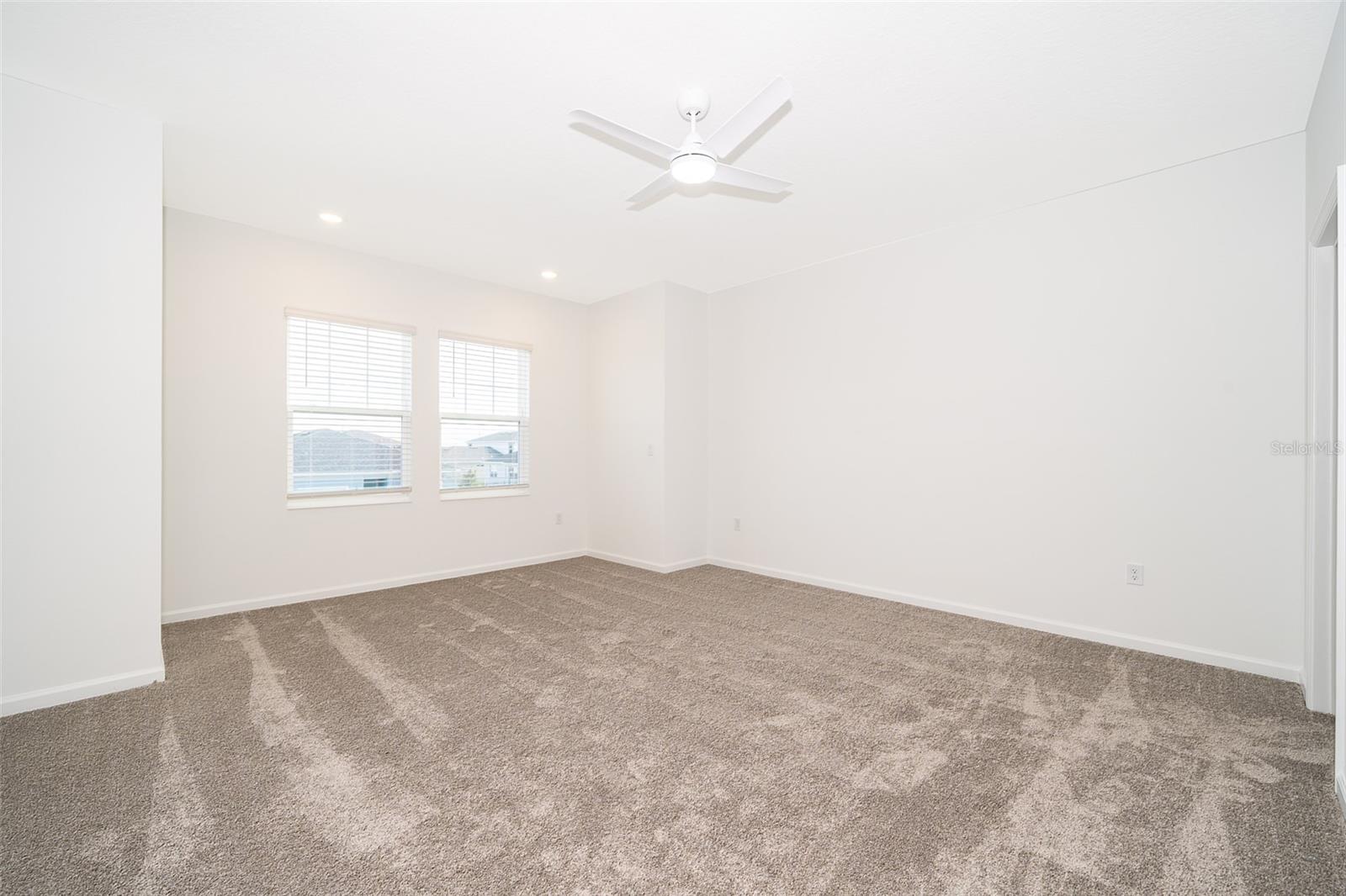 EVERBE PH 1C - Residential Lease