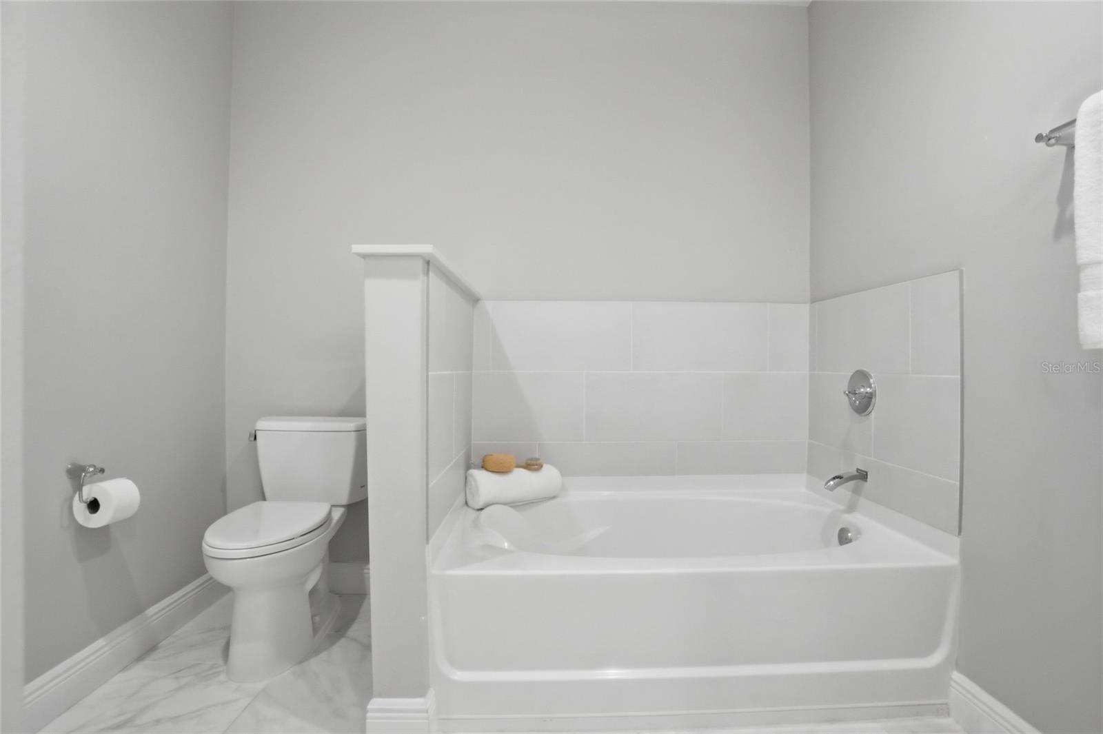 SIENA/BELLA COLLINA - Residential