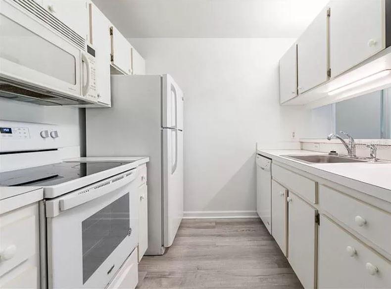 3800 SW 20TH AVENUE 311
