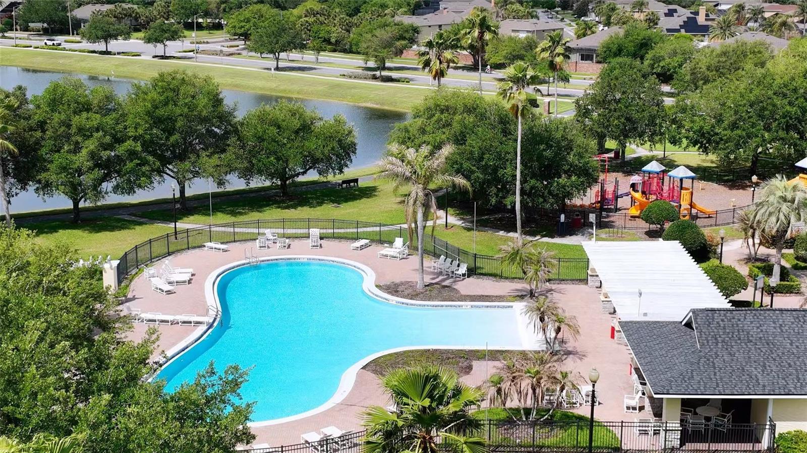 REGENCY OAKS F - Residential