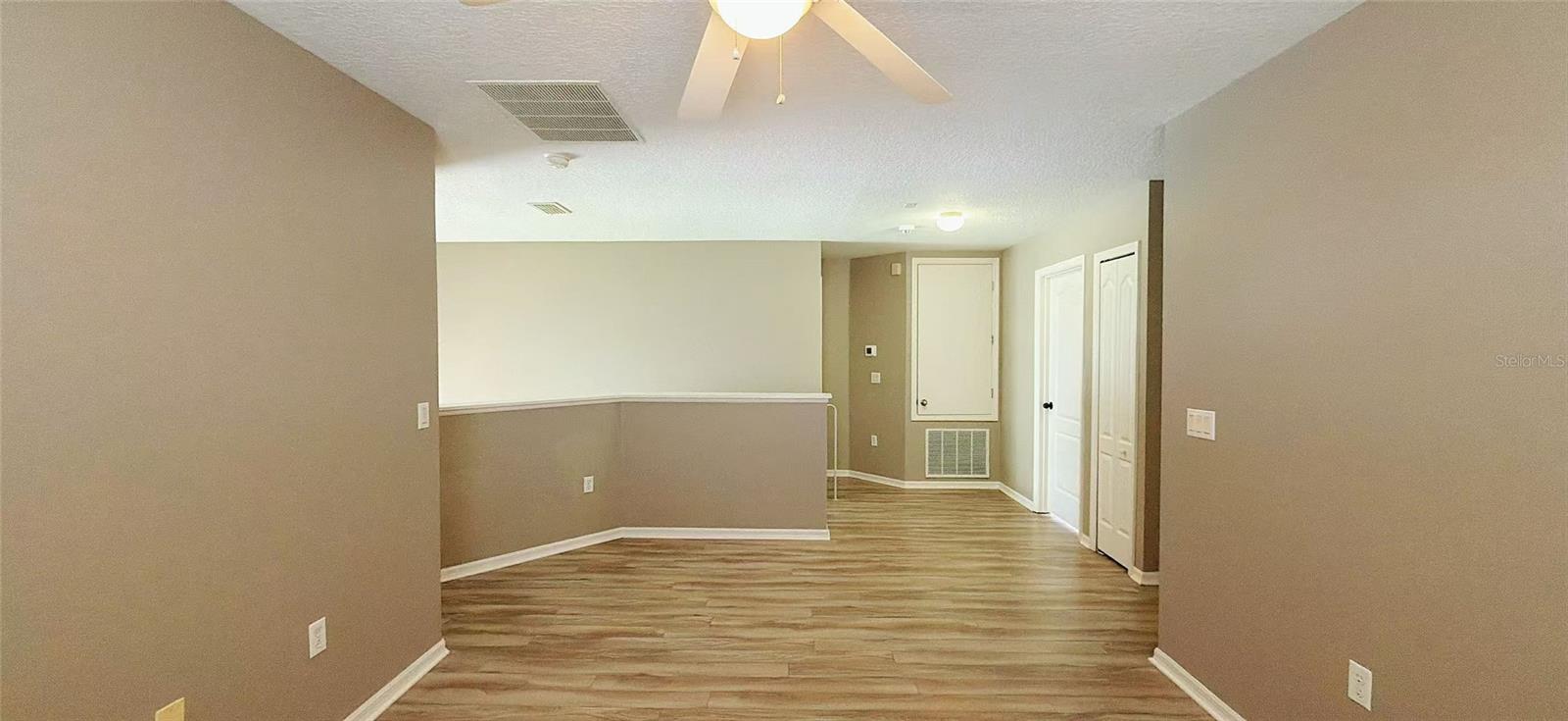 REGENCY OAKS F - Residential