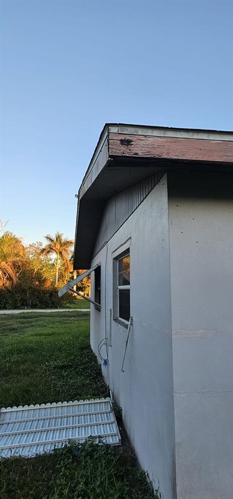 A home in PUNTA GORDA