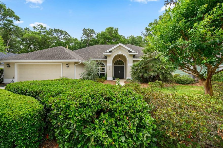 Don't miss this beautifully updated custom home built by Rutenberg in sought-after Haile Plantation. With five bedrooms, 3 renovated baths, large screened pool and too many updates to list, this home has everything you could need in your new home. The elegant three-way split plan provides a primary suite with home office/bedroom located on one side, two additional bedrooms and a shared bath off the family room, and a large fifth bedroom with a tranquil view to the blooming azaleas and the 8-acre treed common area beyond. This home provides wonderful space for all your needs for living, entertaining, and relaxing.
Some of the updates include the spacious kitchen with granite and 42-inch cabinets (2020); spa-like primary bath completely renovated in 2024; coordinating renovations were made to the two other baths. Peace of mind is yours in this updated and well maintained home with 16 SEER HVAC with gas furnace (2024), and plumbing repipe in 2025.
Haile Plantation is an award-winning planned unit development, with many popular amenities. In the heart of the neighborhood is Haile Village, with popular shops and dining. And Saturday mornings, enjoy the Haile Farmers Market for amazing fresh produce, baked goods, and more! Call now to make this home yours.