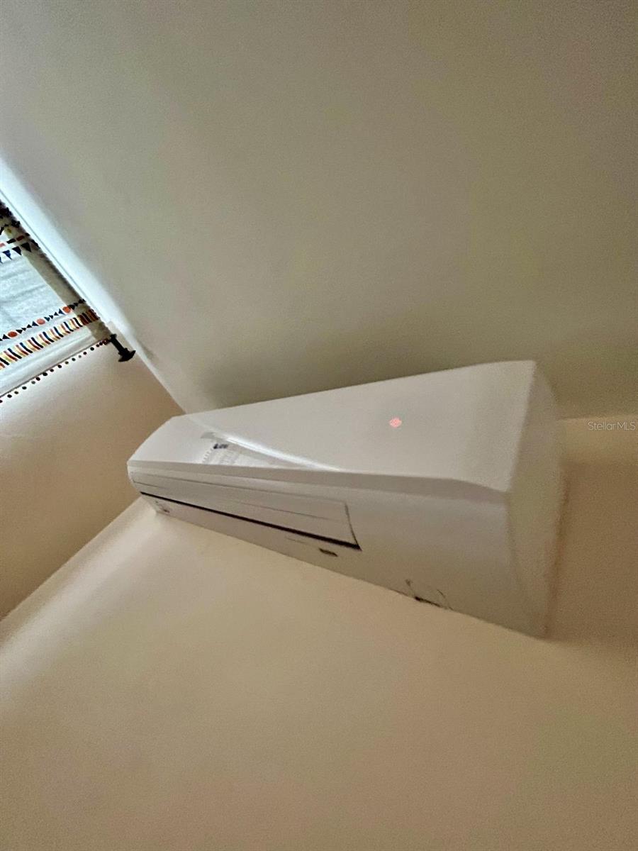 URB. ALTAMIRA - Residential